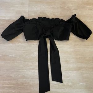 Size 2 Black Crop Tie Front Top